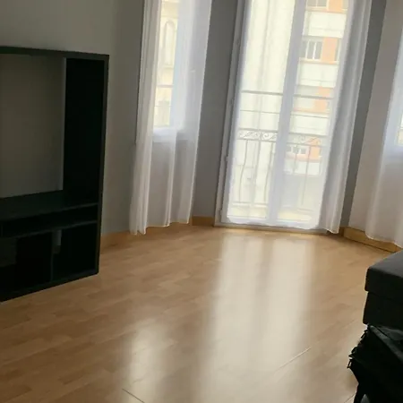 Lejlighed 1 Chambre Seul Dans Ou 2